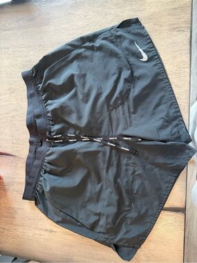 Nike Black Performance Training Shorts with Reflective Swoosh 5”